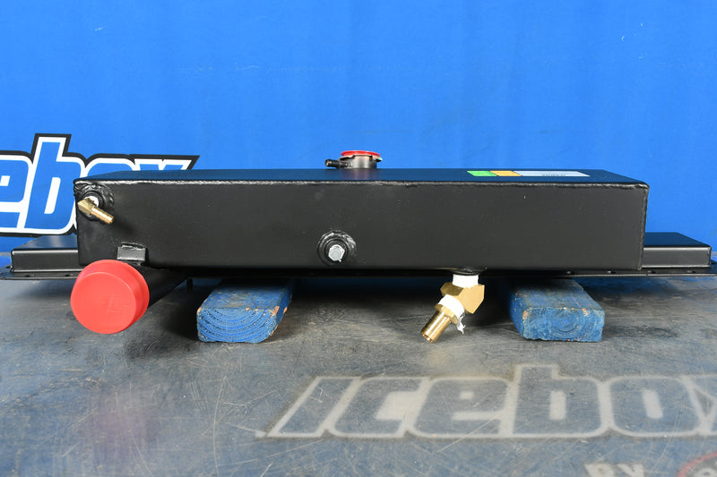 Load image into Gallery viewer, Peterbilt Top Tank # 606264
