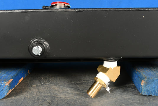 Peterbilt Top Tank