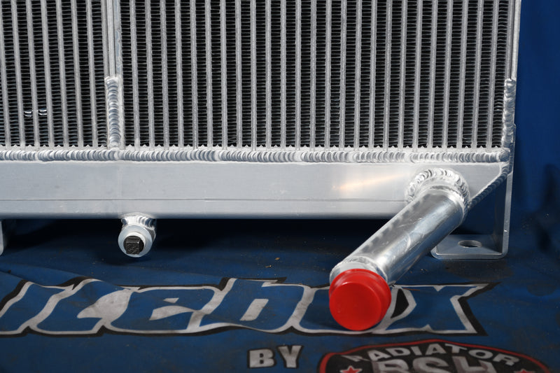 Load image into Gallery viewer, Komatsu D31EX-21 Radiator # 930254
