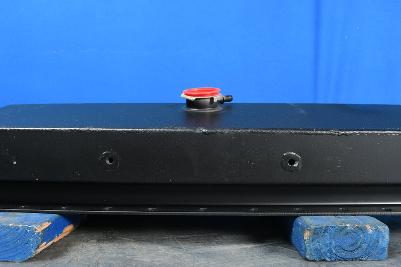 Load image into Gallery viewer, Peterbilt Top Tank # 606264
