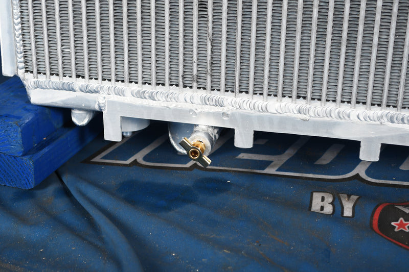 Load image into Gallery viewer, John Deere 310J Radiator # 871011
