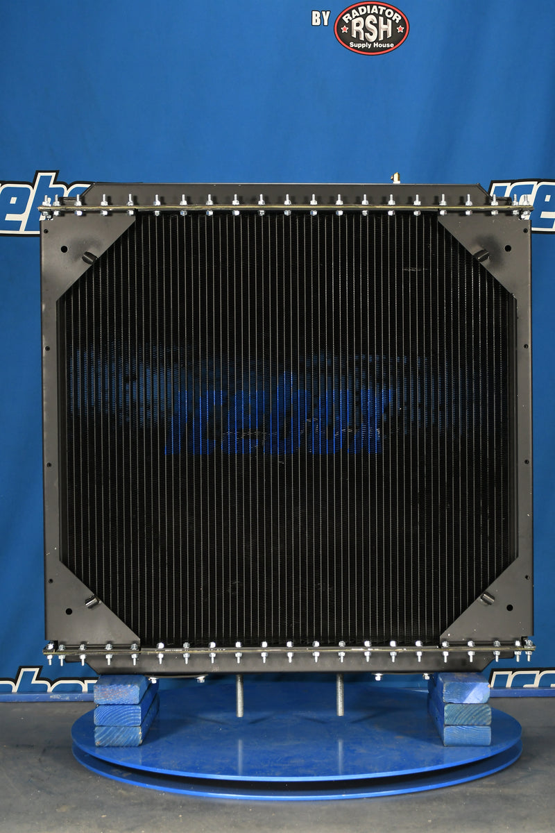 Load image into Gallery viewer, Western Star Radiator # 608003

