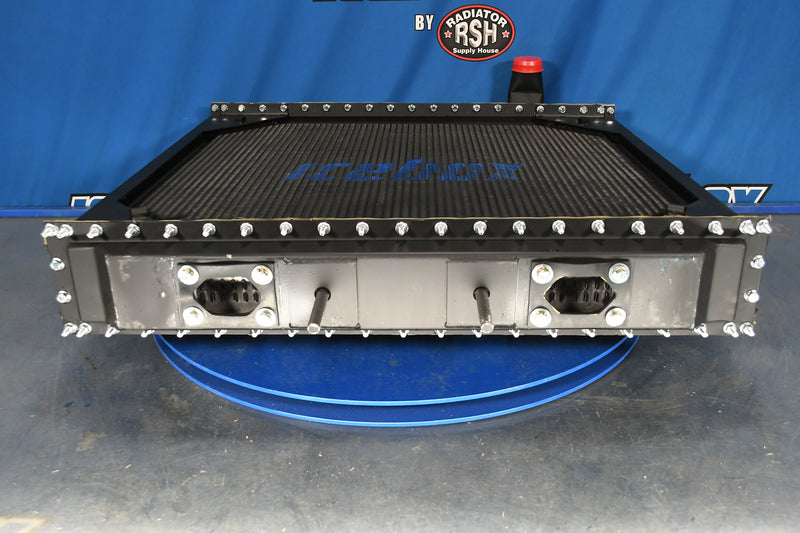 Load image into Gallery viewer, Western Star Radiator # 608003
