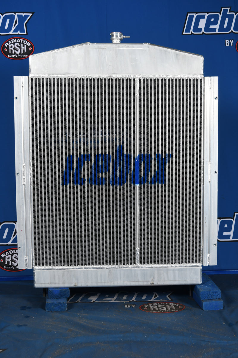 Load image into Gallery viewer, Onan Radiator # 990504
