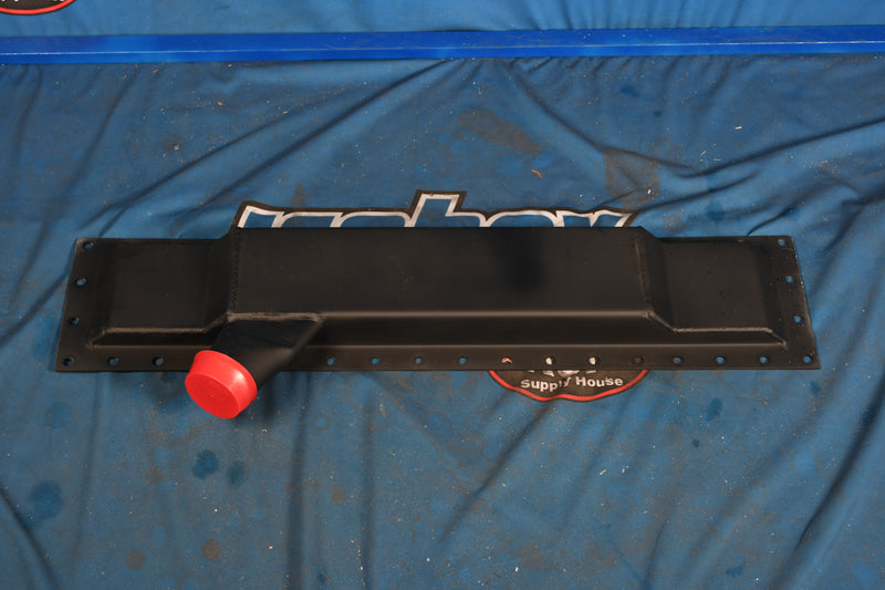 Load image into Gallery viewer, Kenworth Bottom Tank # 604754
