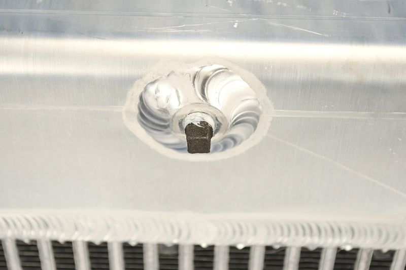 Load image into Gallery viewer, New Holland Versatile, 836, 846, 856, 876, Radiator # 820297

