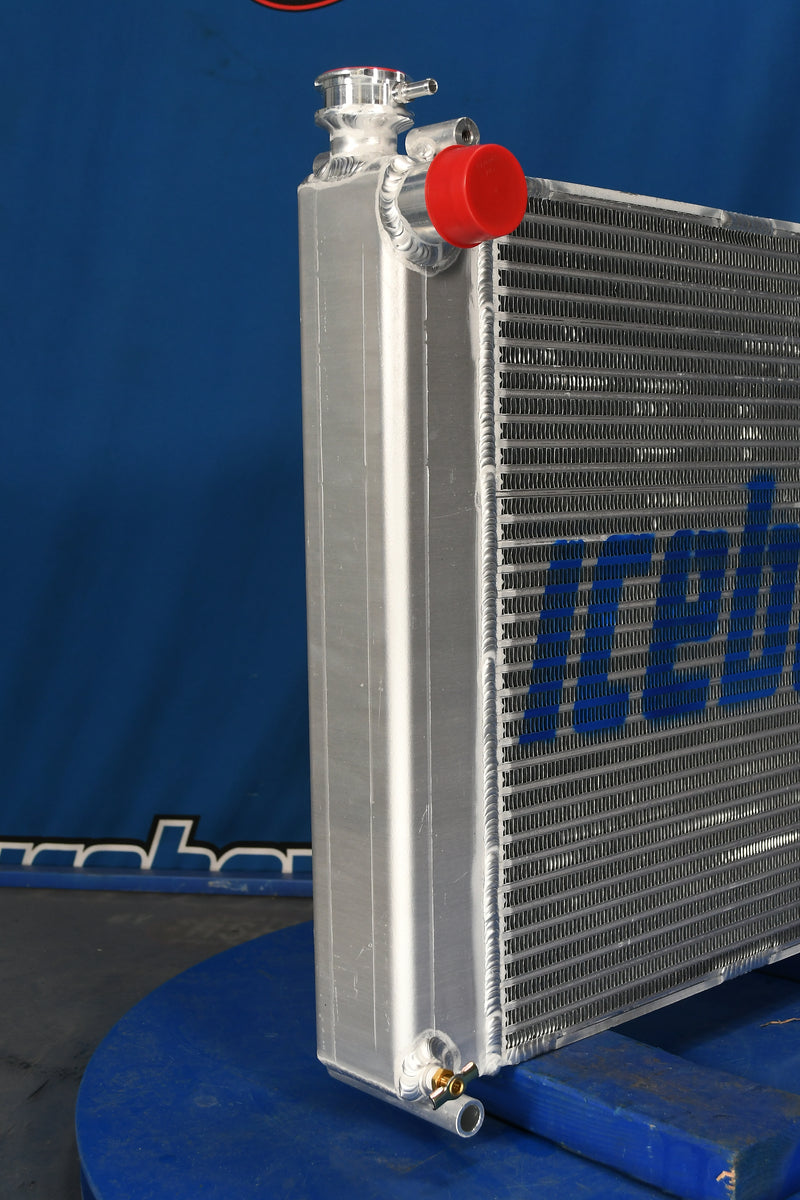 Load image into Gallery viewer, Hyster Radiator # 940215
