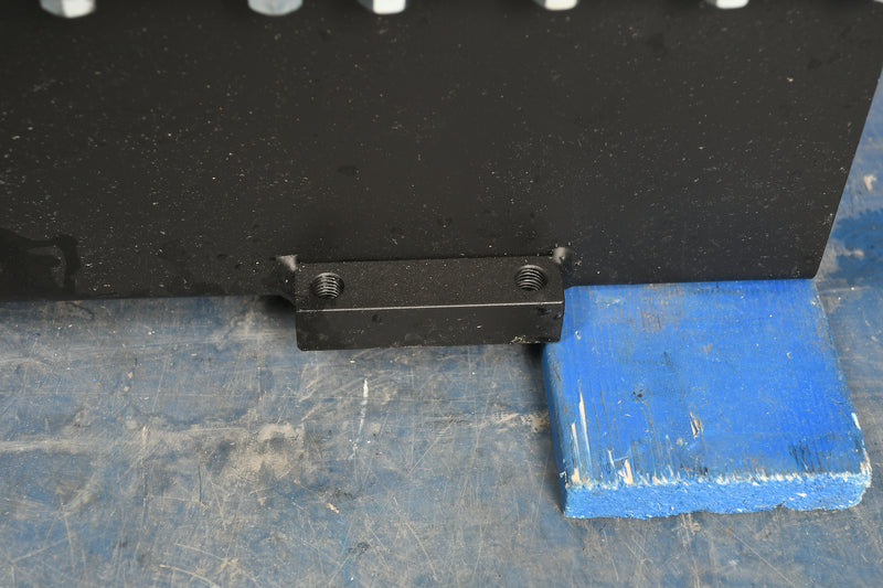 Load image into Gallery viewer, Hyundai 740-3 Radiator # 890188
