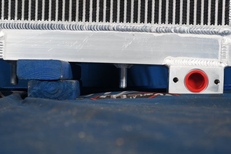 Load image into Gallery viewer, Komatsu PC400-7, PC450-7 Oil Cooler # 930256
