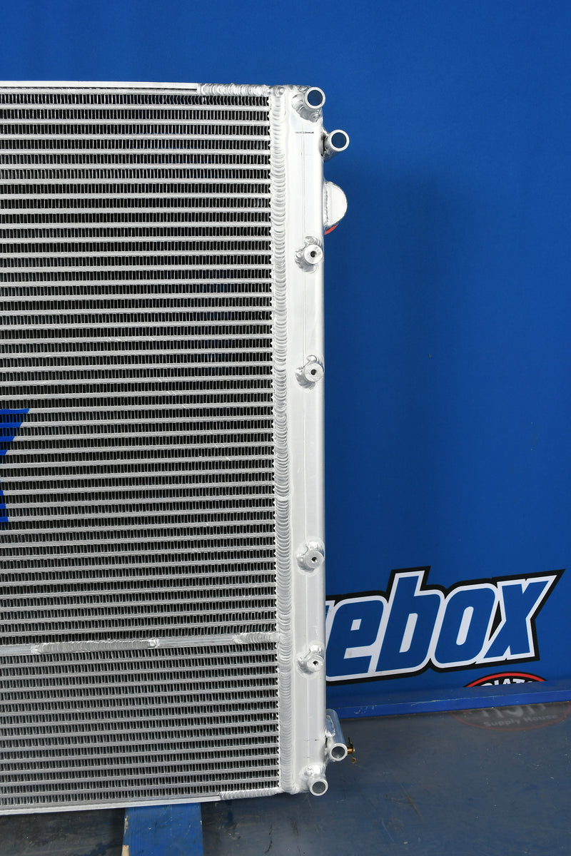 Load image into Gallery viewer, Freightliner M2 Radiator # 601433
