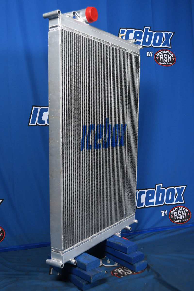 Load image into Gallery viewer, Kenworth T600 / W900L Radiator # 604084
