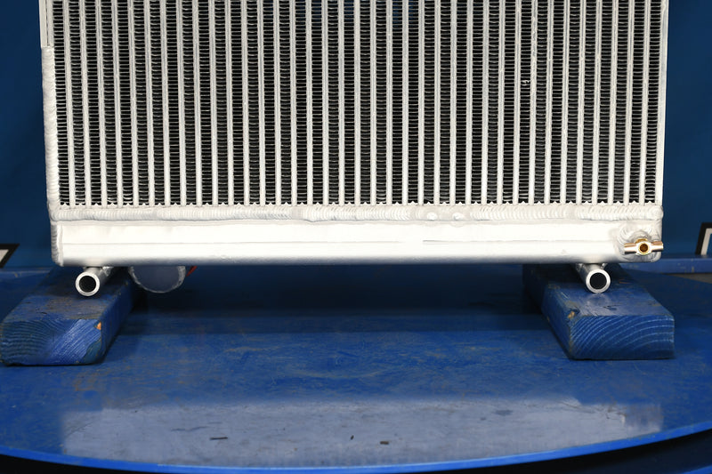 Load image into Gallery viewer, Hyundai HL960, HL757-F, HL760-F Radiator # 891051
