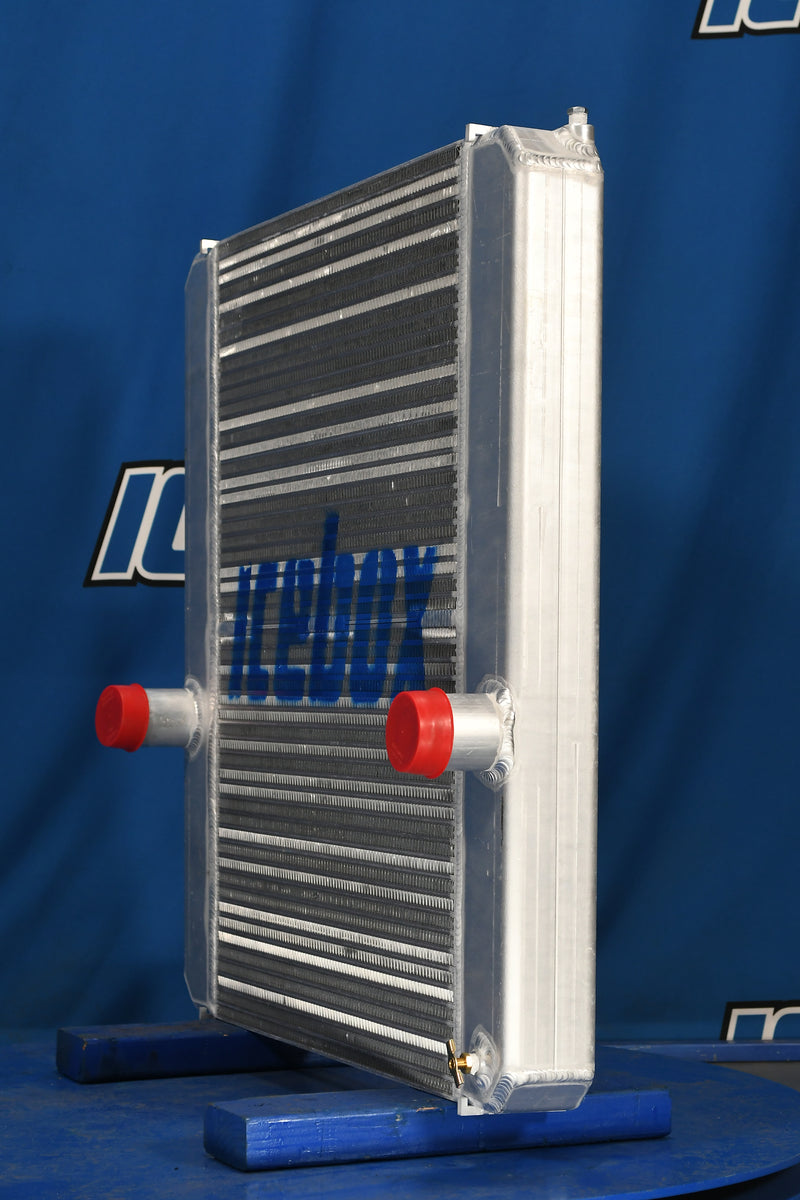 Load image into Gallery viewer, International 3800 Radiator # 603175
