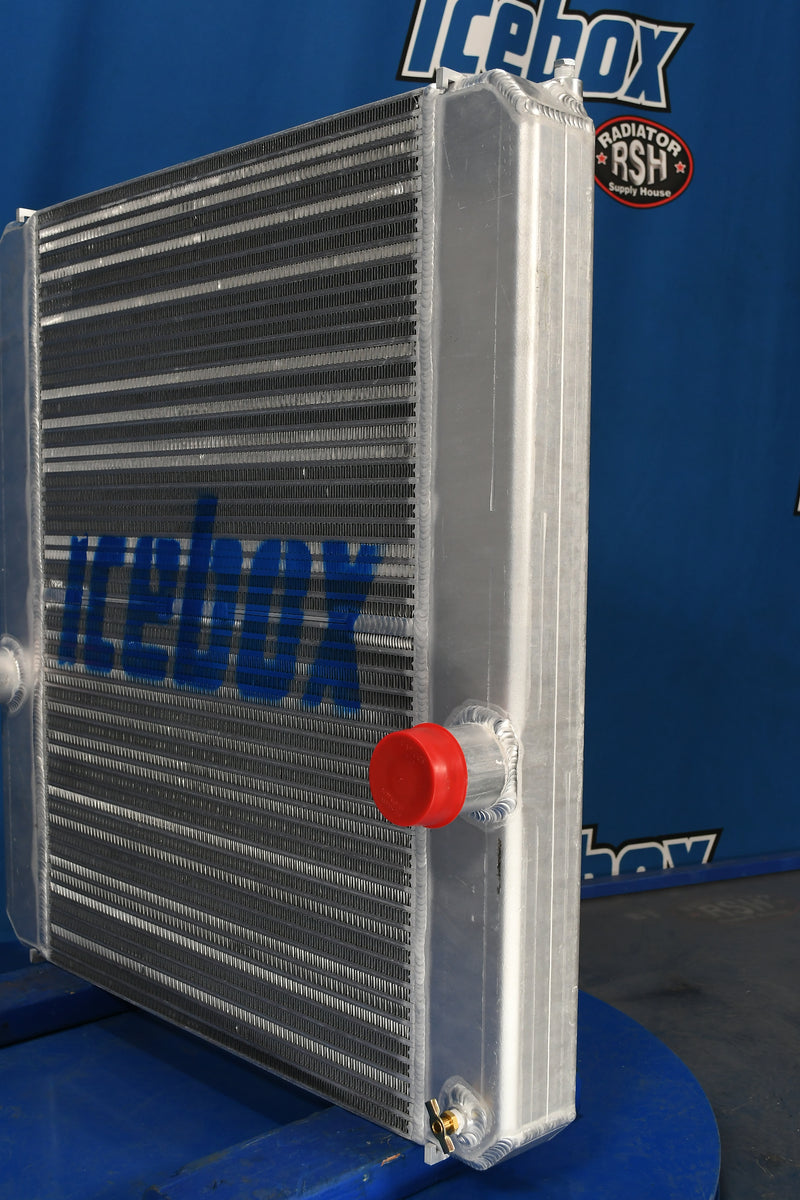 Load image into Gallery viewer, International 3800 Radiator # 603175

