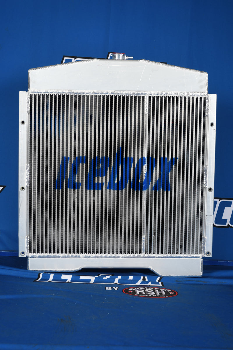 Load image into Gallery viewer, John Deere 544, 544A Radiator # 871090
