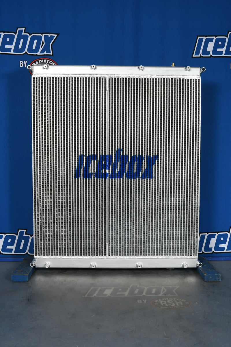 Load image into Gallery viewer, Western Star Radiator # 601131
