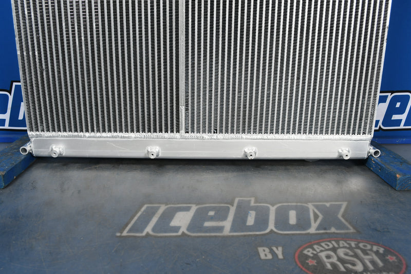 Load image into Gallery viewer, Western Star Radiator # 601131
