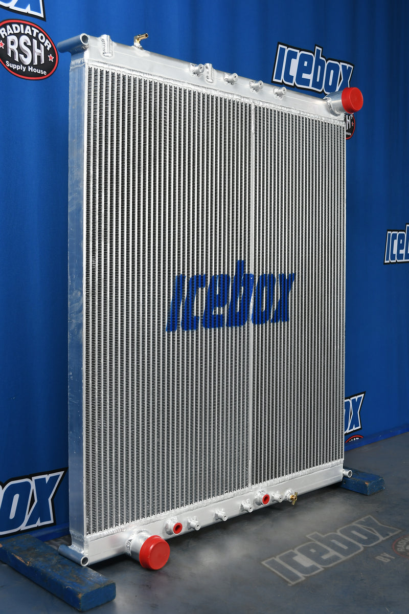 Load image into Gallery viewer, Western Star Radiator # 601131
