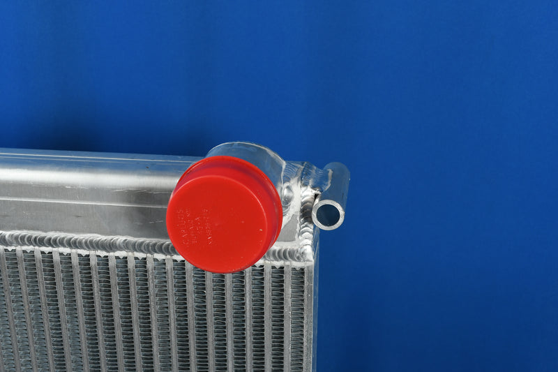 Load image into Gallery viewer, Western Star Radiator # 601131
