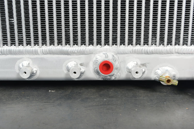 Load image into Gallery viewer, Freightliner Acterra Radiator # 601084
