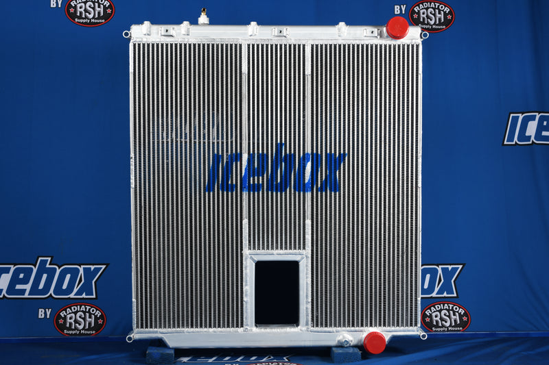 Load image into Gallery viewer, Freightliner 4700, 4700X, 4900, 4900X Radiator # 601621

