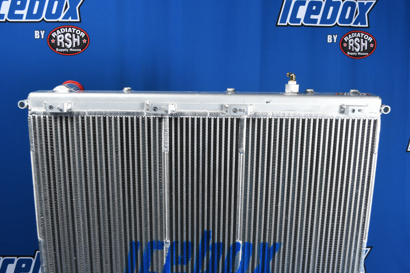 Load image into Gallery viewer, Freightliner 4700, 4700X, 4900, 4900X Radiator # 601621
