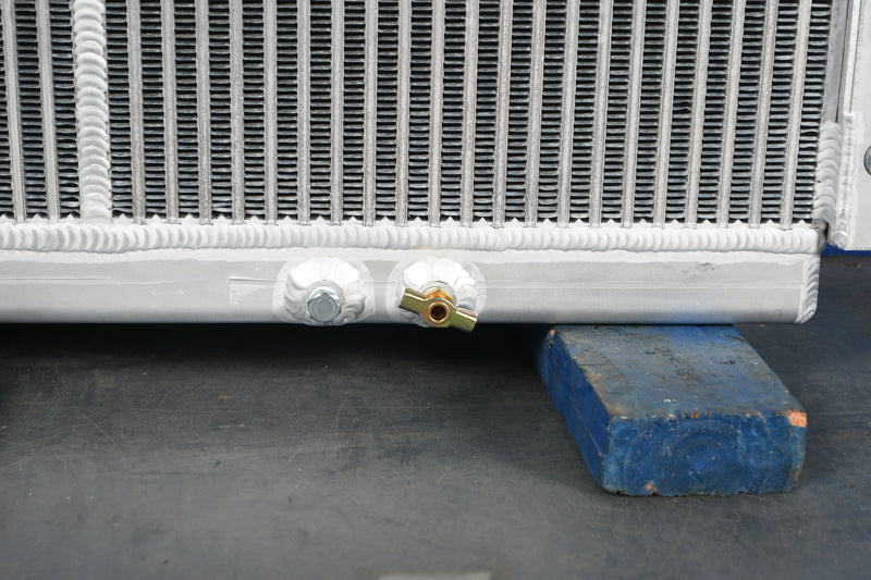 Load image into Gallery viewer, New Holland HW345, HW365, Swather Radiator # 910109
