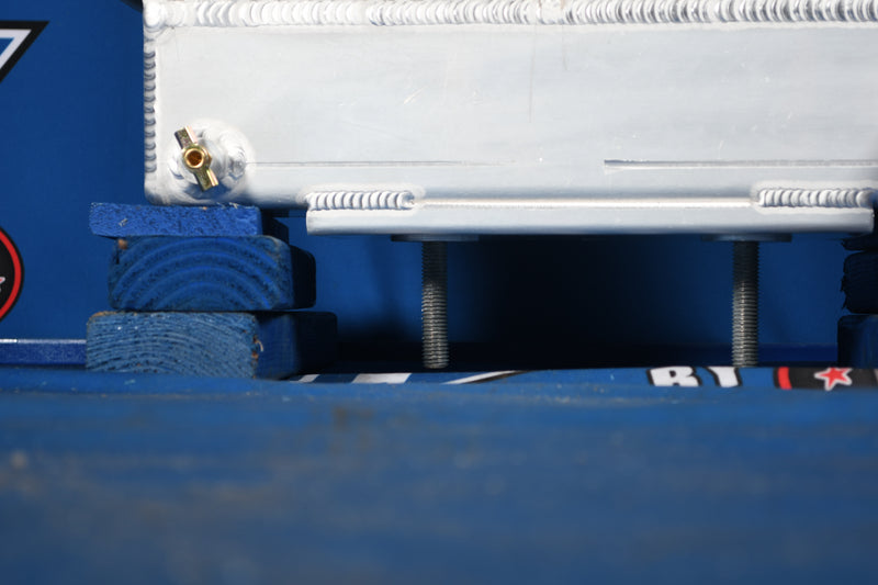 Load image into Gallery viewer, Bandit 250 Radiator # 890013
