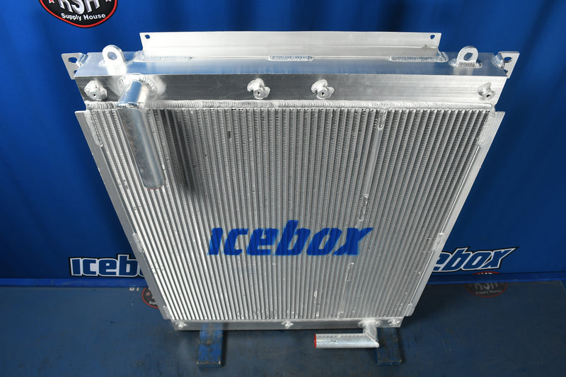 Load image into Gallery viewer, Kobelco K912,320 Oil Cooler # 927560
