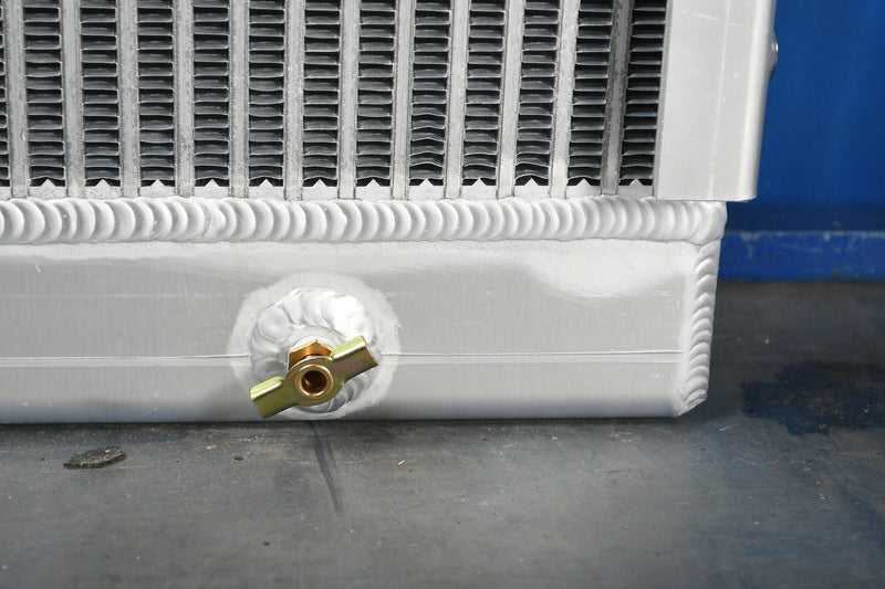 Load image into Gallery viewer, Onan Radiator # 990165
