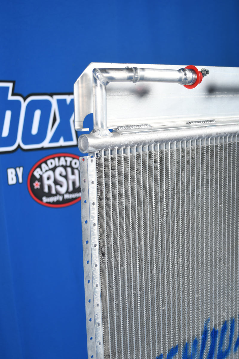 Load image into Gallery viewer, Peterbilt 375, 377, 320 Garbage Truck AC Condenser # 606411
