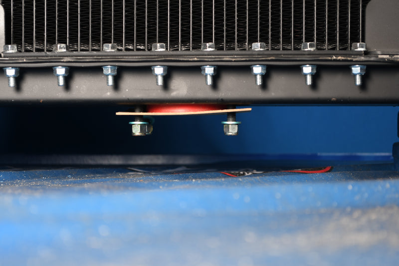 Load image into Gallery viewer, Kenworth W900L Radiator # 604090
