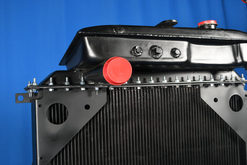 Load image into Gallery viewer, Kenworth W900L Radiator # 604090
