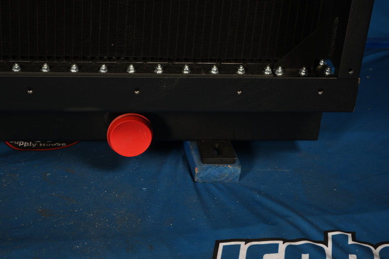 Load image into Gallery viewer, Caterpillar C15 Radiator # 850911
