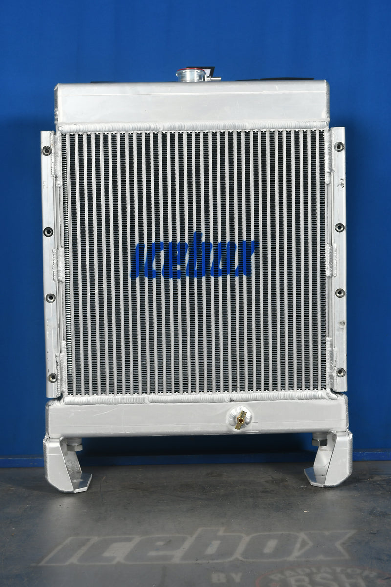 Load image into Gallery viewer, Case 450C, 550G Radiator # 845087
