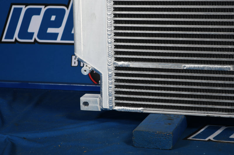 Load image into Gallery viewer, Peterbilt 535, 548 Radiator # 606908
