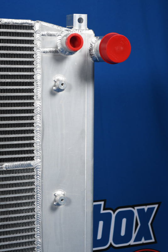 Peterbilt 535, 548 Radiator