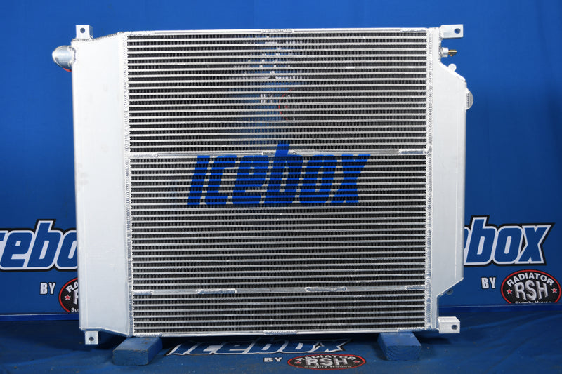 Load image into Gallery viewer, Peterbilt 535, 548 Radiator # 606908
