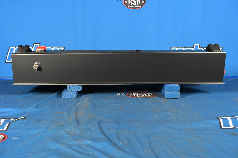 Load image into Gallery viewer, Caterpillar C15 Radiator Tank # 851249
