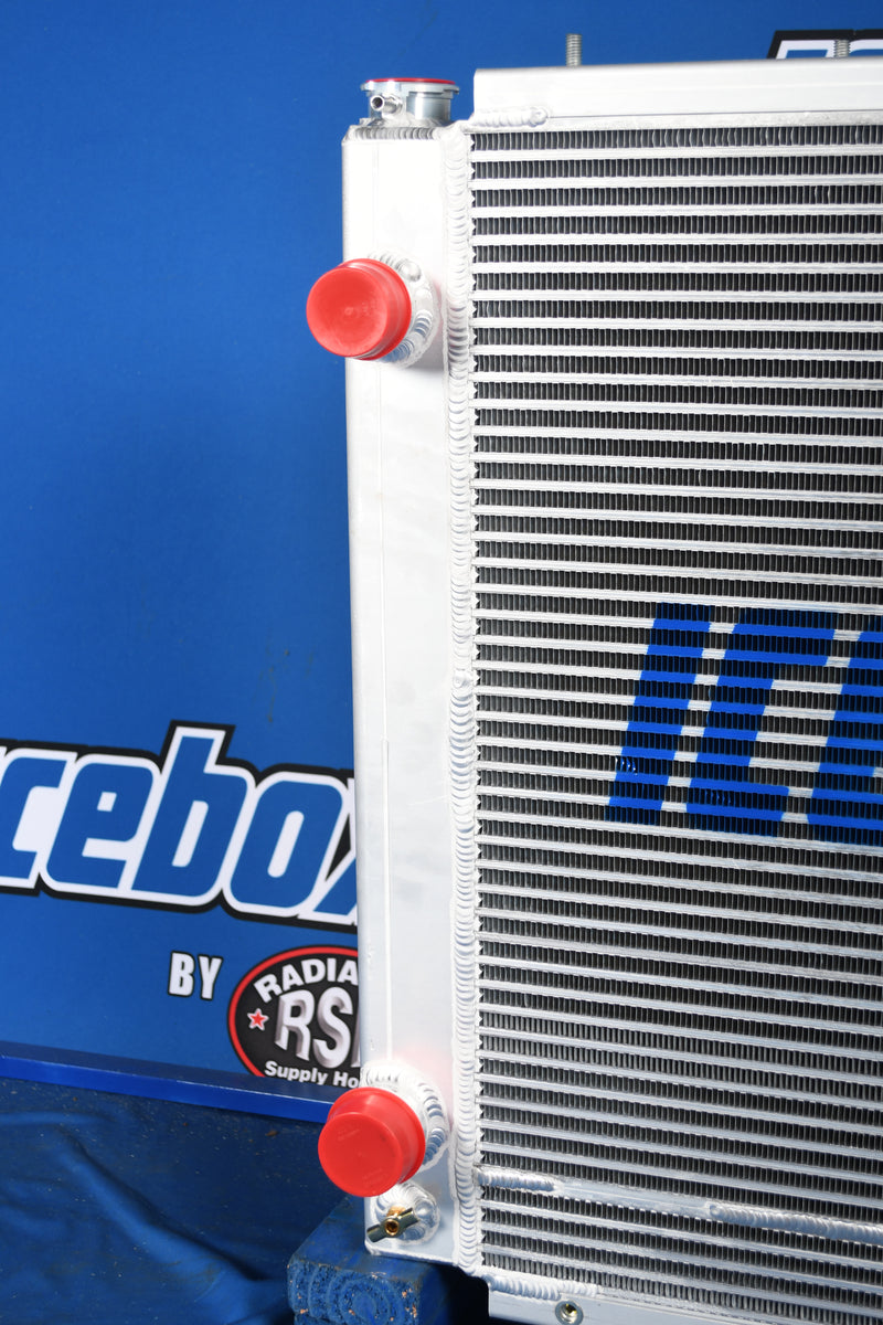 Load image into Gallery viewer, JLG G12-55A Radiator # 890067

