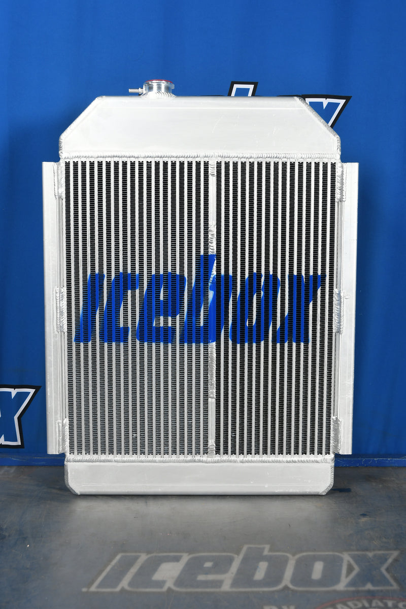 Load image into Gallery viewer, New Holland 2550, 2450 Radiator # 910110
