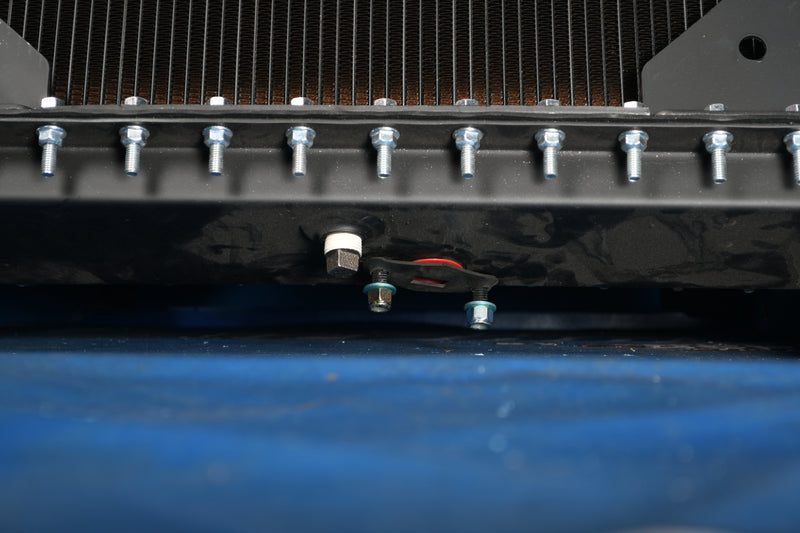 Load image into Gallery viewer, Kenworth Radiator # 604025
