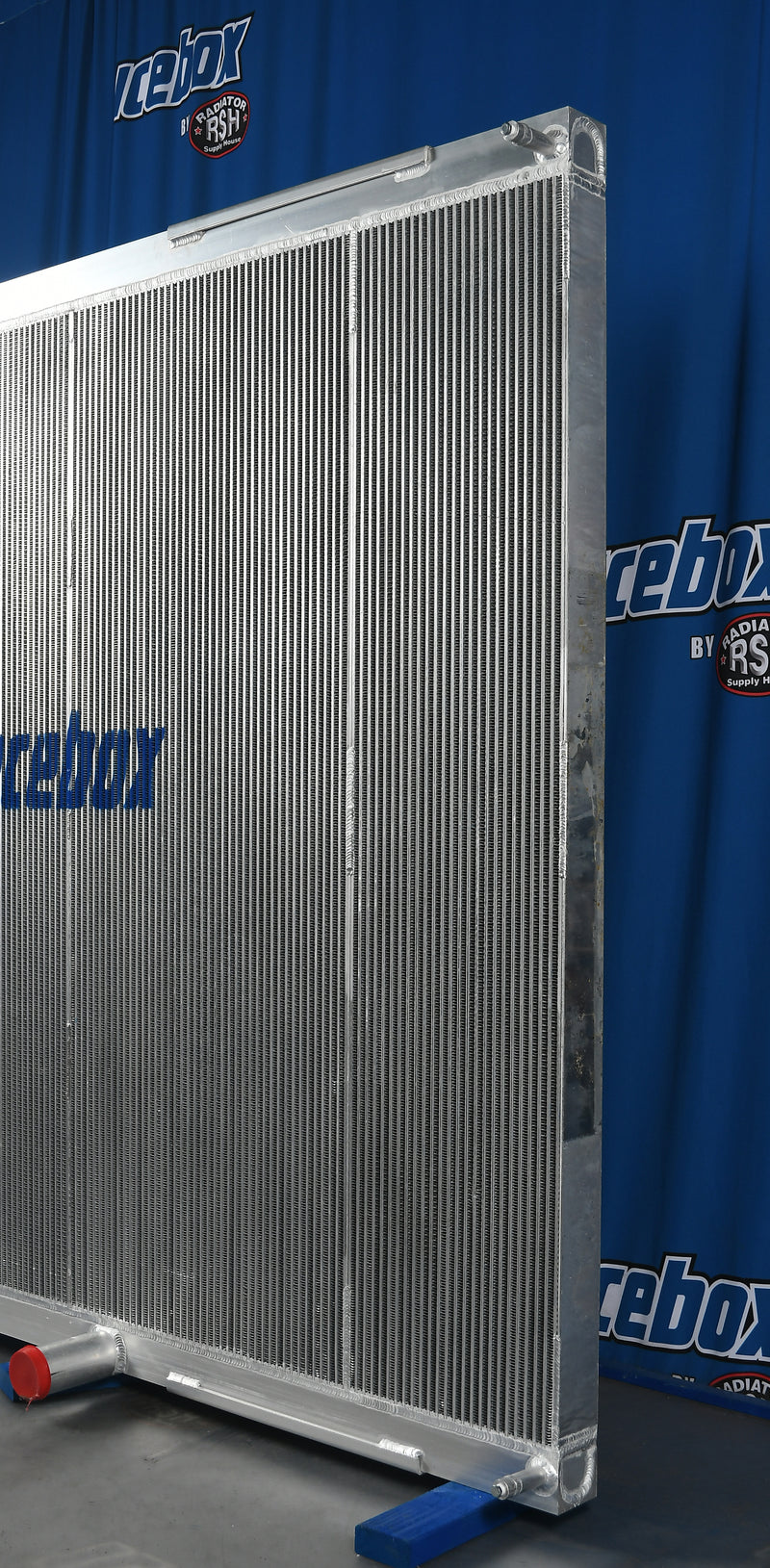 Load image into Gallery viewer, Doosan 350KW Generator / Genset Radiator # 990334
