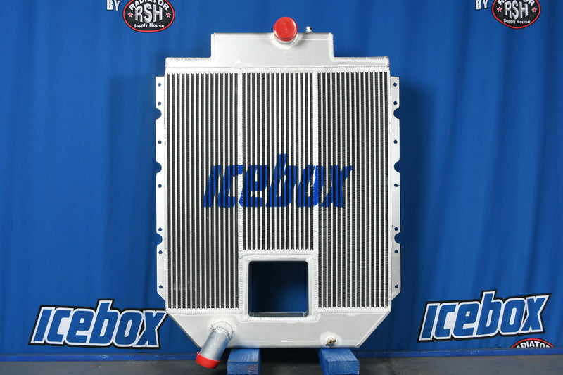 Load image into Gallery viewer, International 4700 Radiator # 603570
