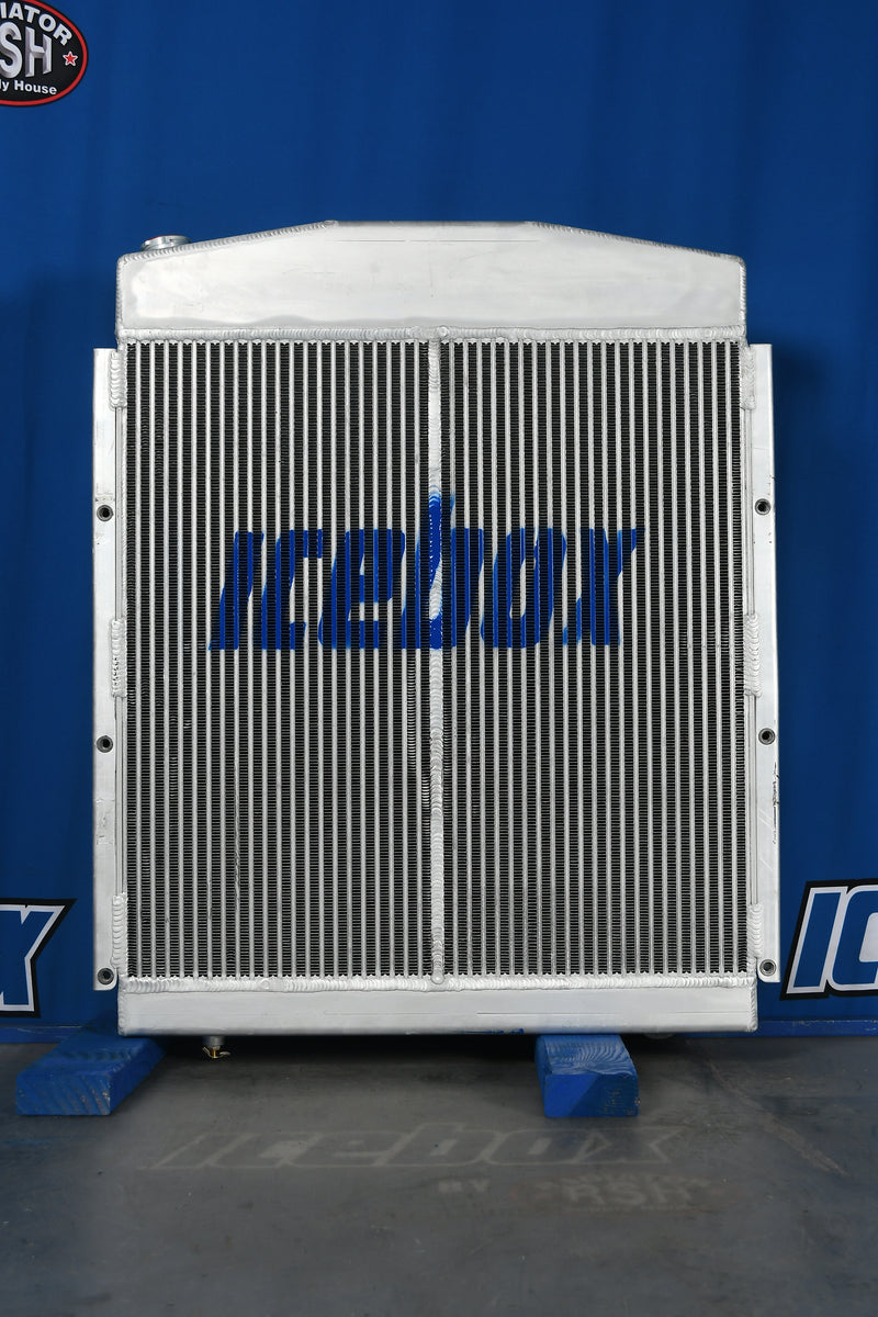 Load image into Gallery viewer, John Deere 544C Radiator # 870221
