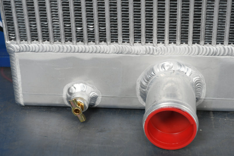 Load image into Gallery viewer, Generac 13.3L Radiator # 990386
