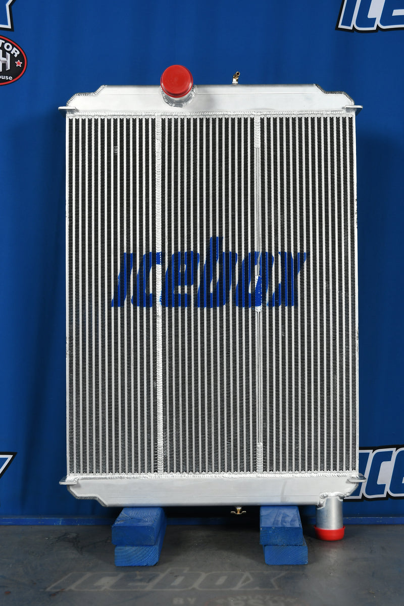 Load image into Gallery viewer, International Radiator # 603196
