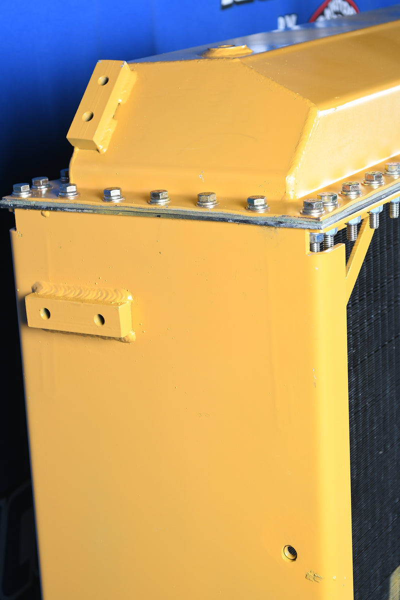 Load image into Gallery viewer, Caterpillar 966G, 972G Radiator # 850833
