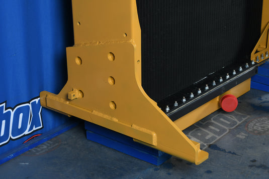 Caterpillar 966G, 972G Radiator