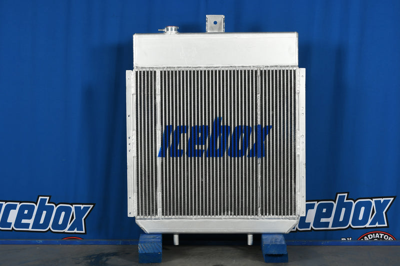Load image into Gallery viewer, Ford 6000 / 7000 Radiator # 600001
